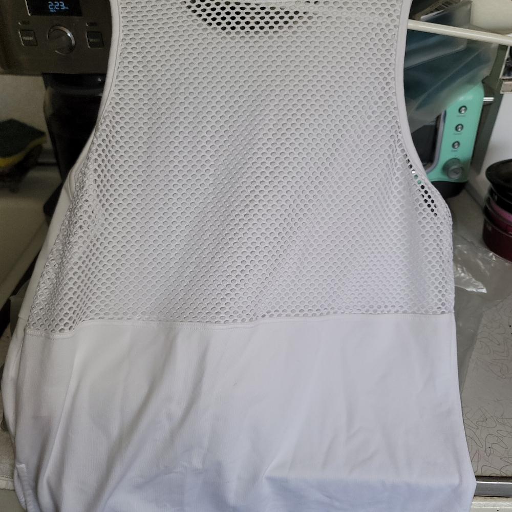 Nwot Bombshell Sportswear Half Mesh Tie Tank Sz L